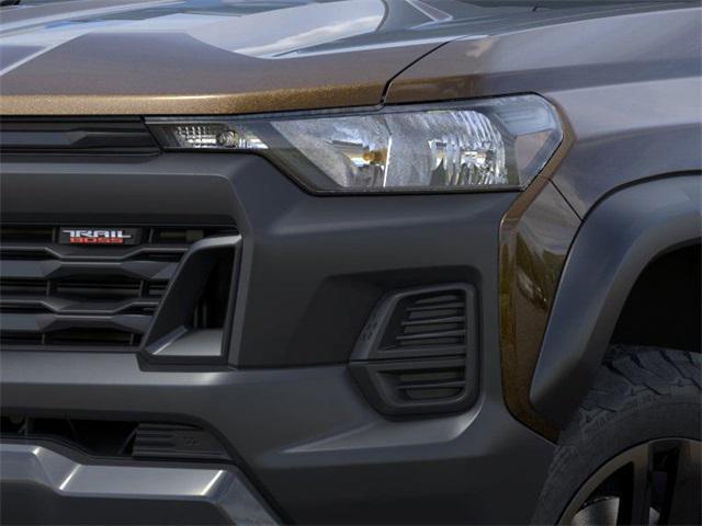 new 2025 Chevrolet Colorado car, priced at $49,076