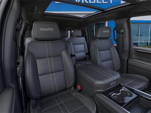 new 2025 Chevrolet Suburban car, priced at $89,995