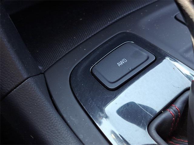used 2022 Chevrolet Equinox car, priced at $23,387