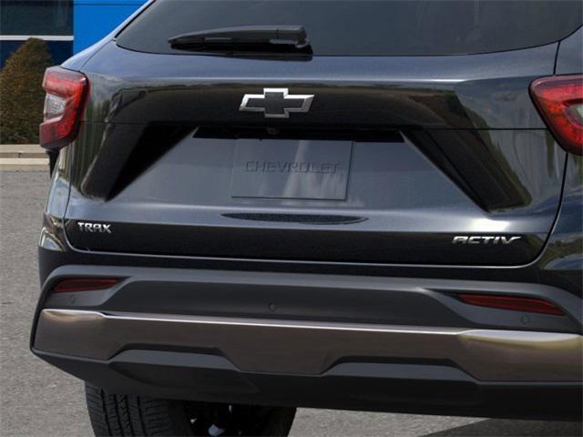 new 2025 Chevrolet Trax car, priced at $27,040