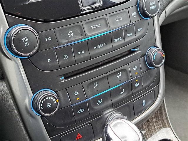 used 2015 Chevrolet Malibu car, priced at $7,109