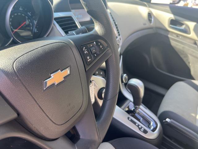 used 2014 Chevrolet Cruze car, priced at $6,944