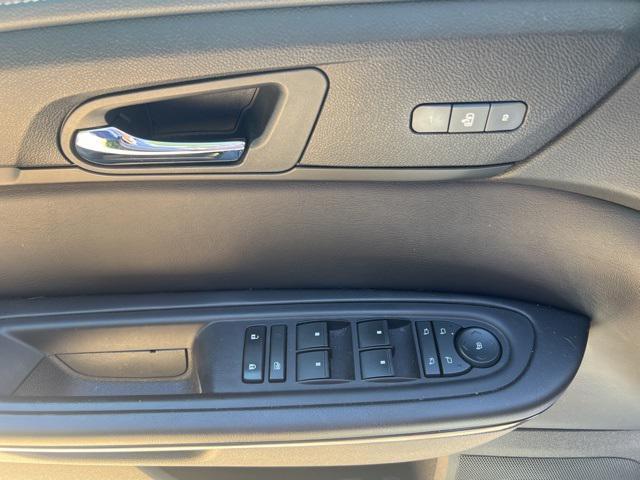 used 2017 Chevrolet Traverse car, priced at $16,201