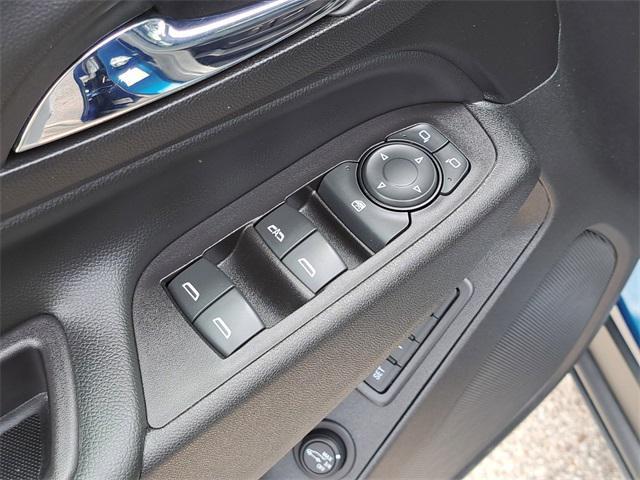 used 2020 Chevrolet Equinox car, priced at $18,234
