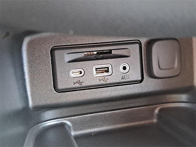 used 2020 Chevrolet Equinox car, priced at $18,234