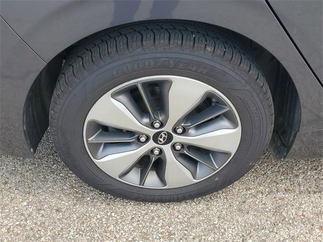 used 2019 Hyundai Ioniq Plug-In Hybrid car, priced at $16,974