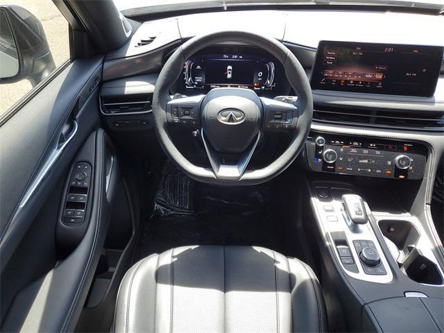 used 2025 INFINITI QX60 car, priced at $47,990