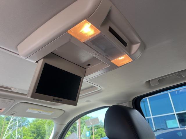 used 2010 Cadillac Escalade ESV car, priced at $12,296