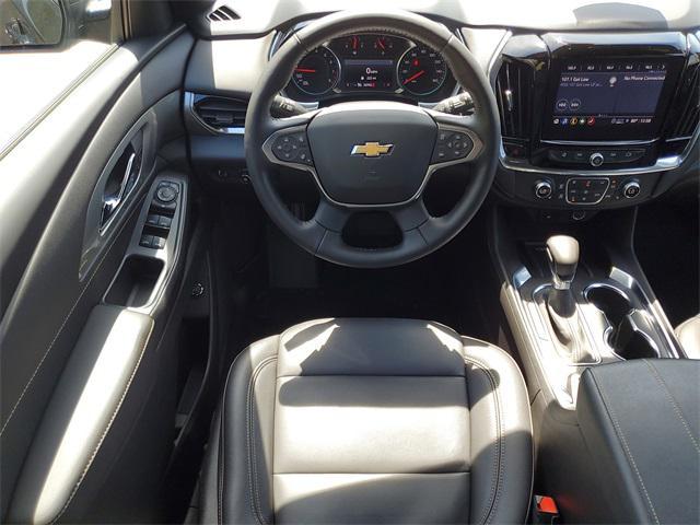 used 2022 Chevrolet Traverse car, priced at $31,884