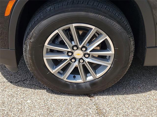 used 2022 Chevrolet Traverse car, priced at $31,884