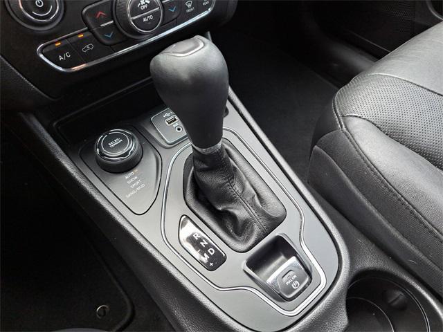 used 2021 Jeep Cherokee car, priced at $19,150