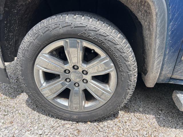 used 2018 GMC Sierra 1500 car, priced at $27,022