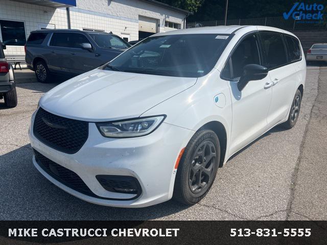 used 2024 Chrysler Pacifica Hybrid car, priced at $30,479