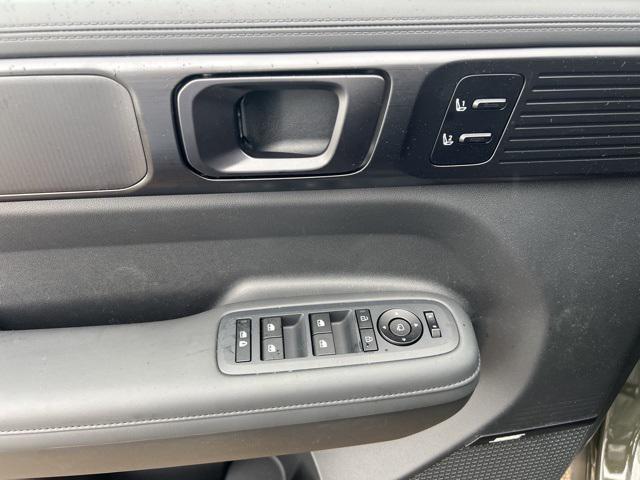 used 2025 Hyundai SANTA FE HEV car, priced at $49,189