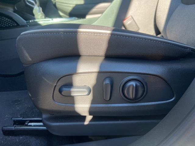 used 2025 Chevrolet TrailBlazer car, priced at $22,469