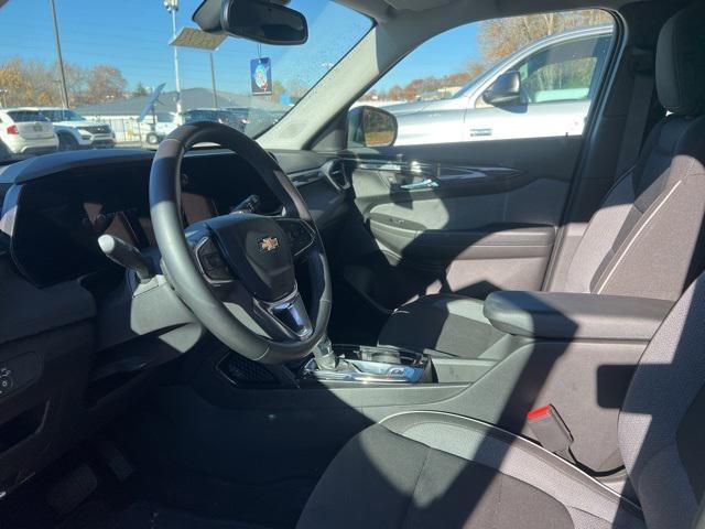 used 2025 Chevrolet TrailBlazer car, priced at $22,469