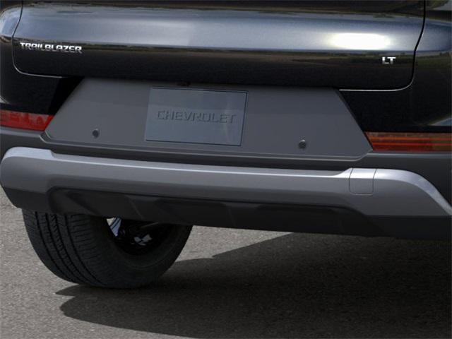 new 2025 Chevrolet TrailBlazer car, priced at $25,495