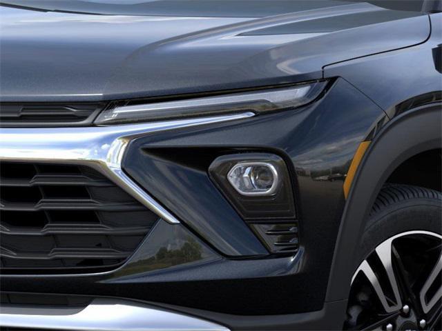 new 2025 Chevrolet TrailBlazer car, priced at $25,495