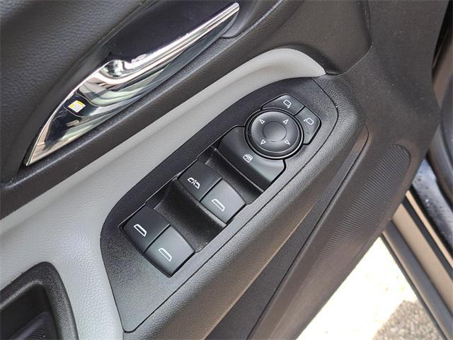 used 2018 Chevrolet Equinox car, priced at $12,664