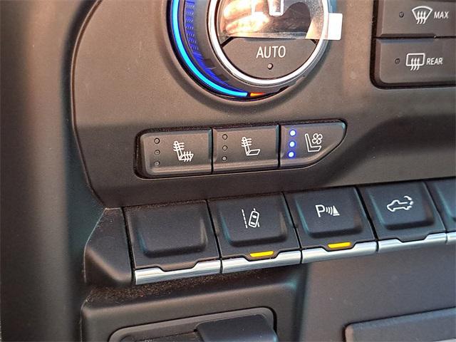 used 2022 Chevrolet Silverado 2500 car, priced at $60,224