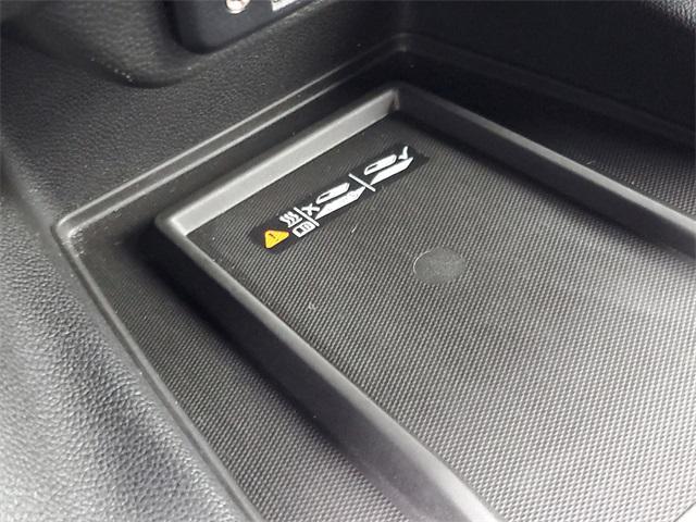 used 2022 Chevrolet Traverse car, priced at $32,999