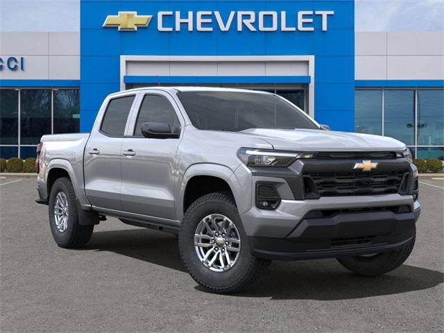 new 2025 Chevrolet Colorado car, priced at $39,995