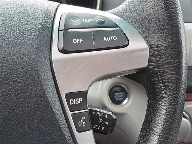 used 2012 Toyota Highlander car, priced at $10,715