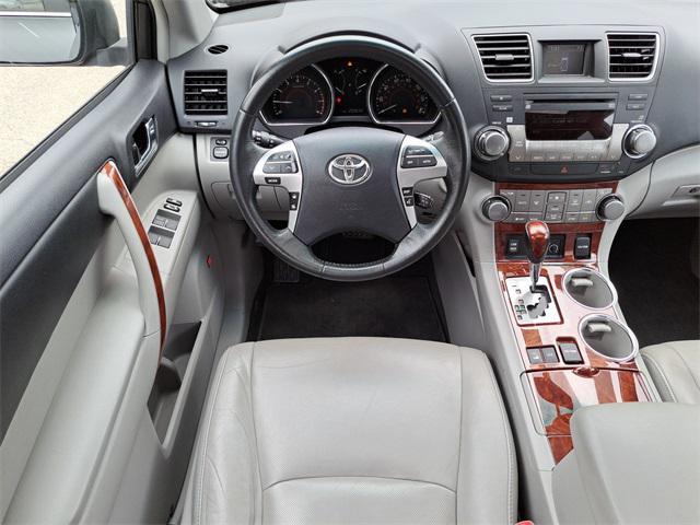 used 2012 Toyota Highlander car, priced at $10,715