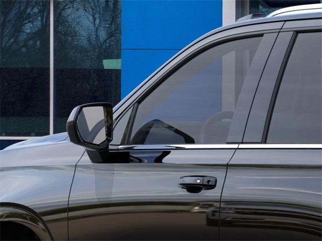 new 2025 Chevrolet Tahoe car, priced at $63,995