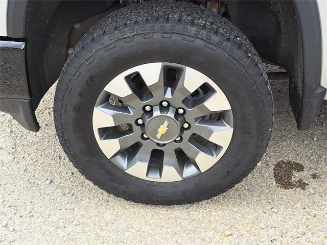 used 2021 Chevrolet Silverado 2500 car, priced at $37,852