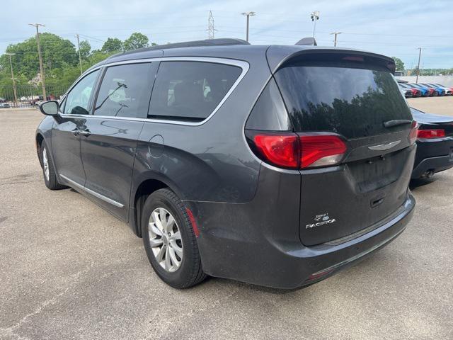 used 2017 Chrysler Pacifica car, priced at $11,899