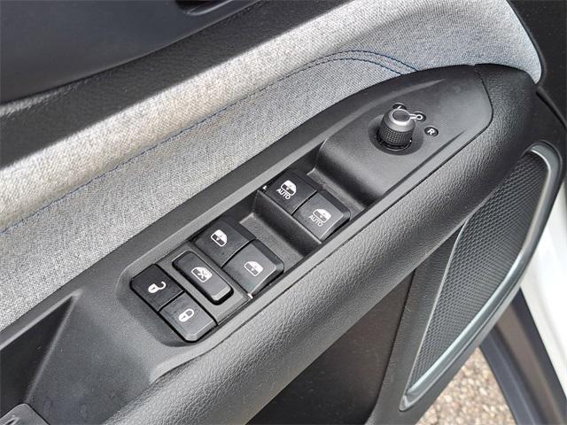 used 2023 Jeep Compass car, priced at $22,404