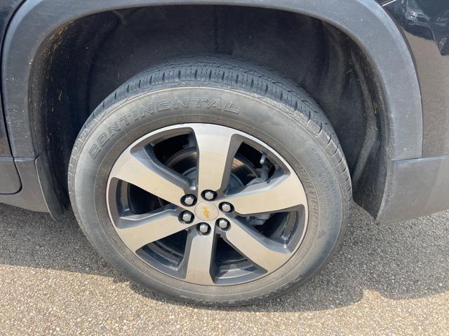 used 2022 Chevrolet Traverse car, priced at $32,748