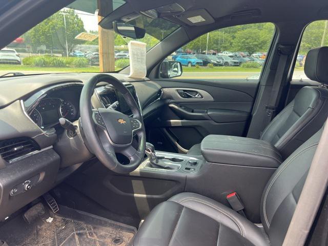 used 2022 Chevrolet Traverse car, priced at $32,748
