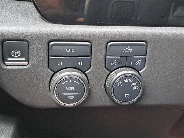 used 2025 Chevrolet Silverado 1500 car, priced at $44,101