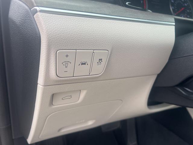 used 2021 Kia K5 car, priced at $23,515