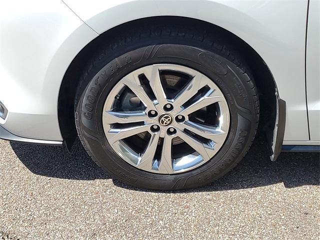 used 2022 Toyota Sienna car, priced at $46,229