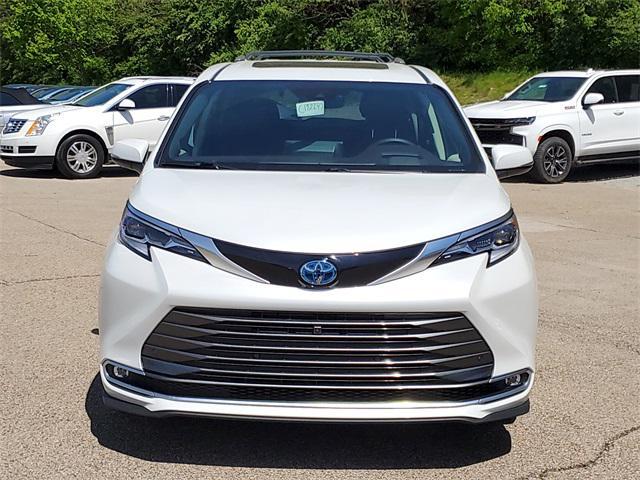 used 2022 Toyota Sienna car, priced at $46,229