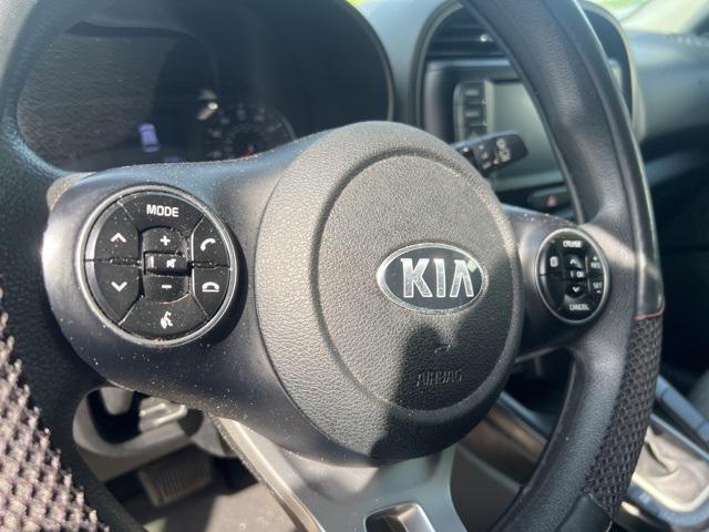 used 2021 Kia Soul car, priced at $13,892