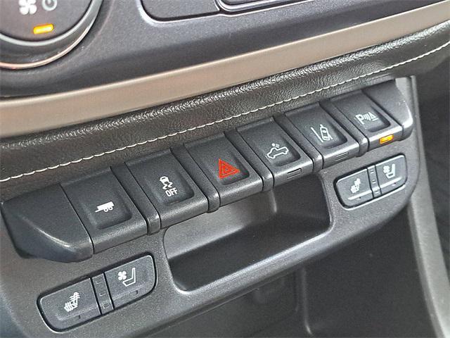 used 2021 GMC Canyon car, priced at $33,199