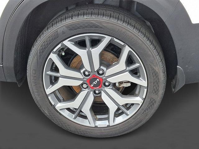 used 2023 Kia Seltos car, priced at $26,721