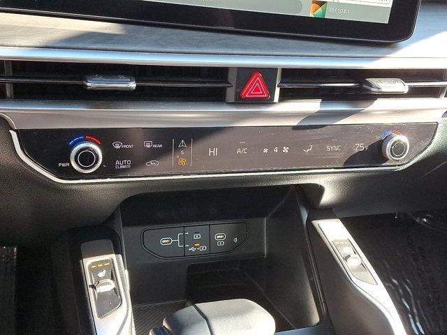 used 2024 Kia Sorento car, priced at $36,939