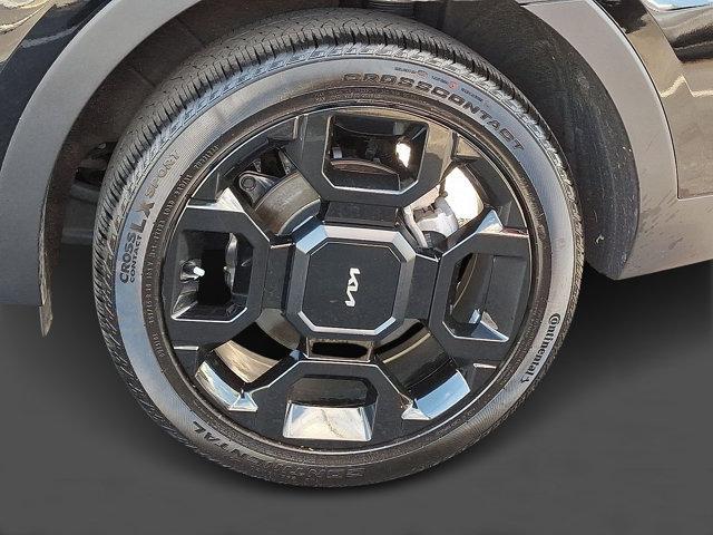 used 2024 Kia Sorento car, priced at $36,939