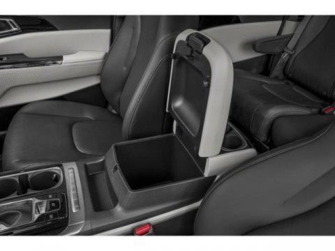 used 2022 Kia Carnival car, priced at $30,603