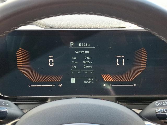 used 2025 Kia Carnival car, priced at $39,500