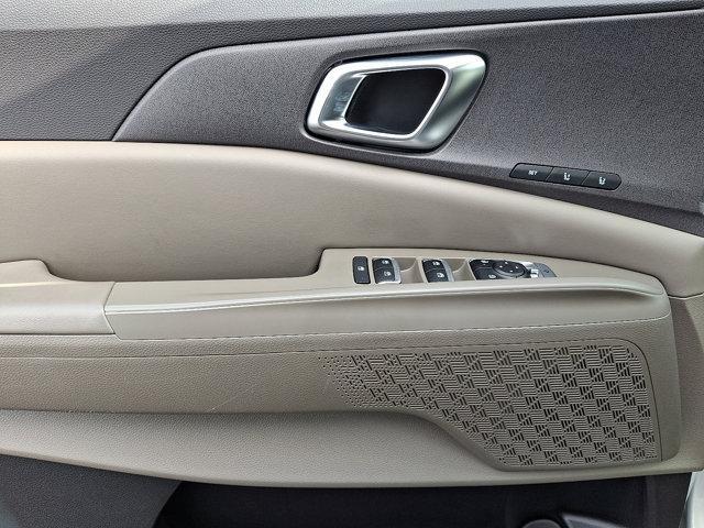 used 2025 Kia Carnival car, priced at $39,500