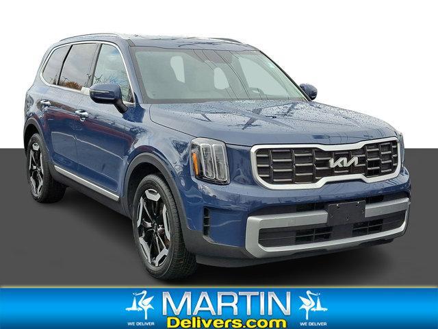 used 2023 Kia Telluride car, priced at $37,499