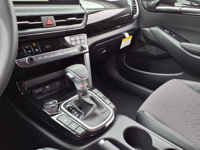 new 2025 Kia Seltos car, priced at $27,811