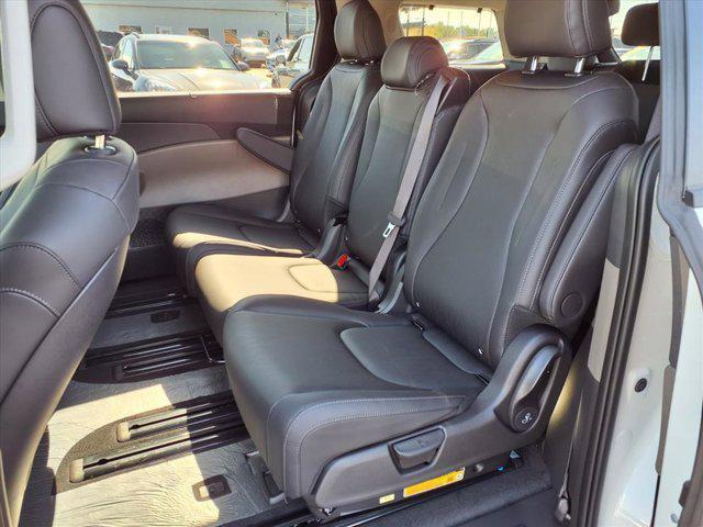 new 2026 Kia Carnival car, priced at $41,852