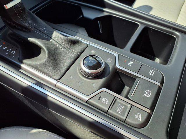 new 2025 Kia Sorento car, priced at $37,871